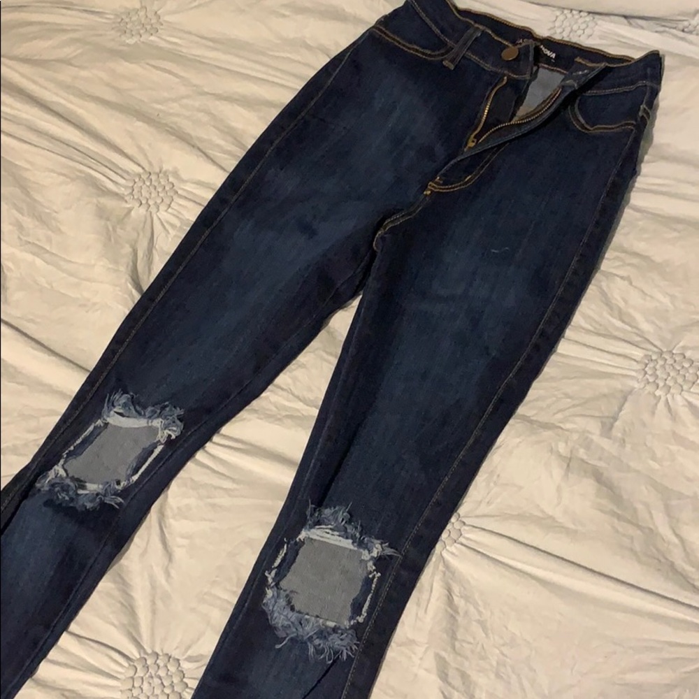 Tough luck jeans (Fashion Nova)
